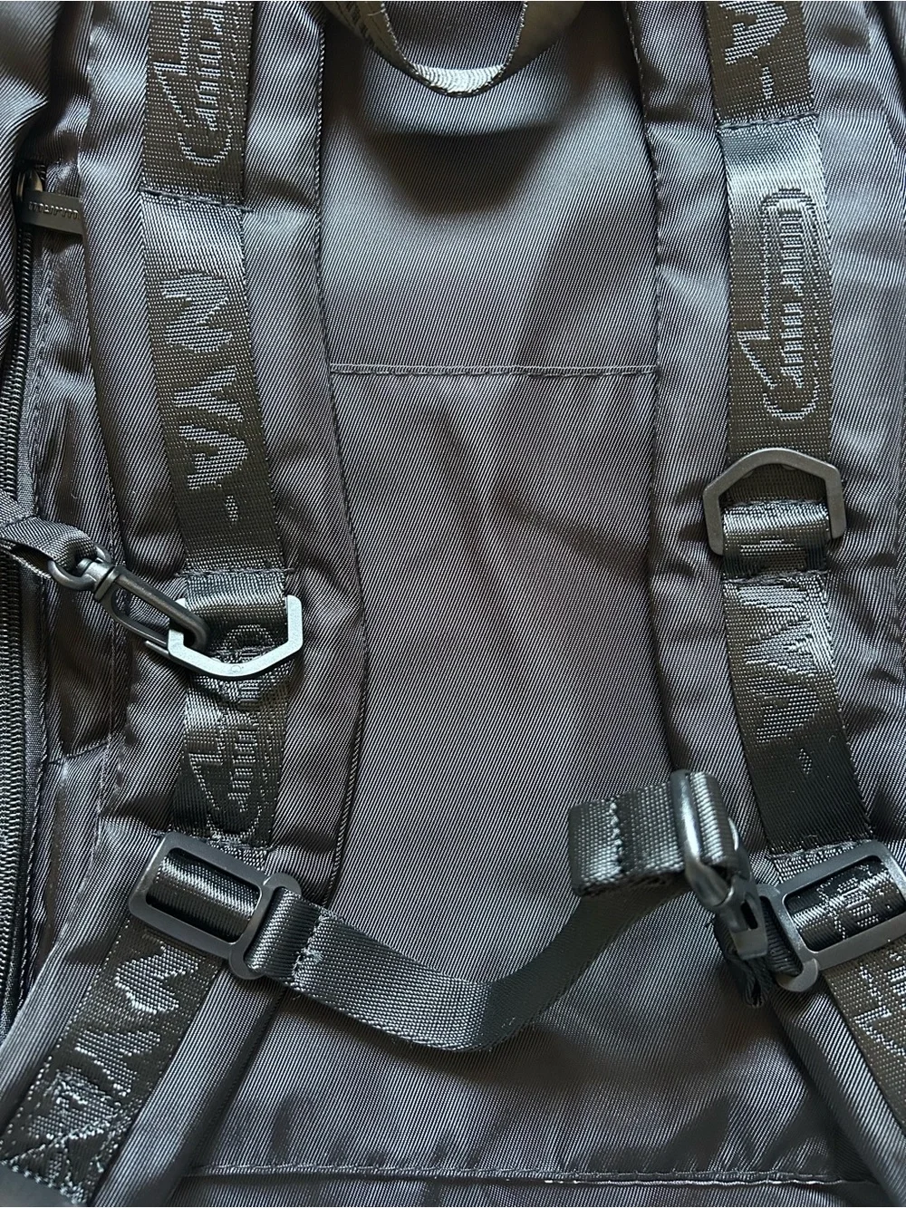 Ne-Net x Murmur Backpack Coinbag Black